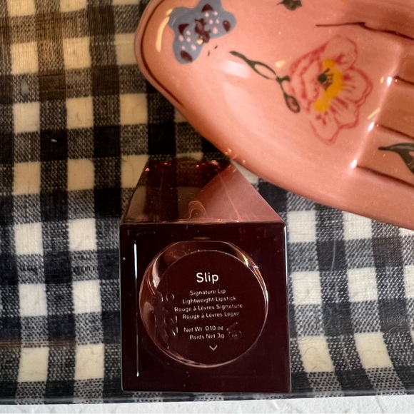 New in box Merit Beauty Signature Lip in Slip - Picture 5 of 7
